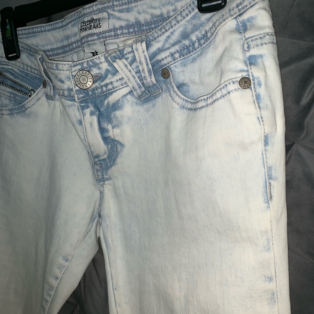 Light washed jeans